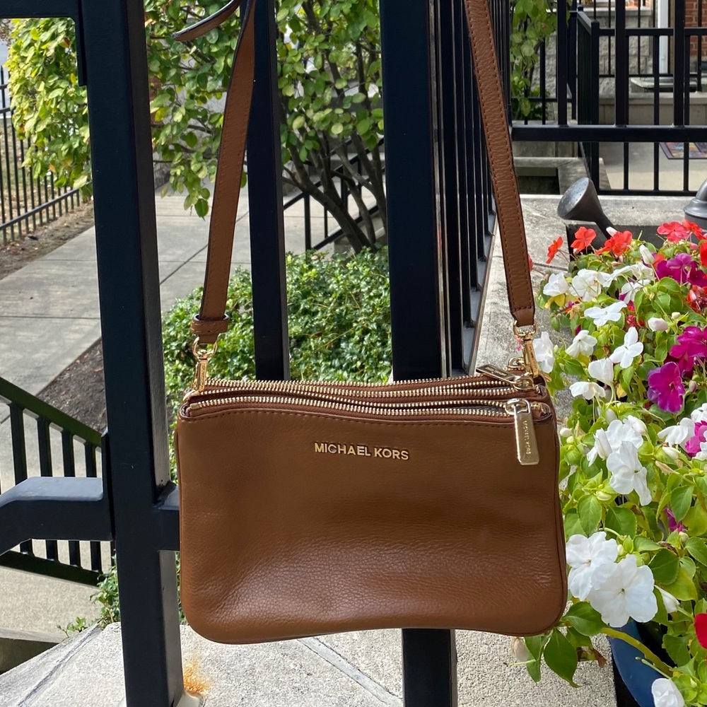 Michael Kors Crossbody Bag